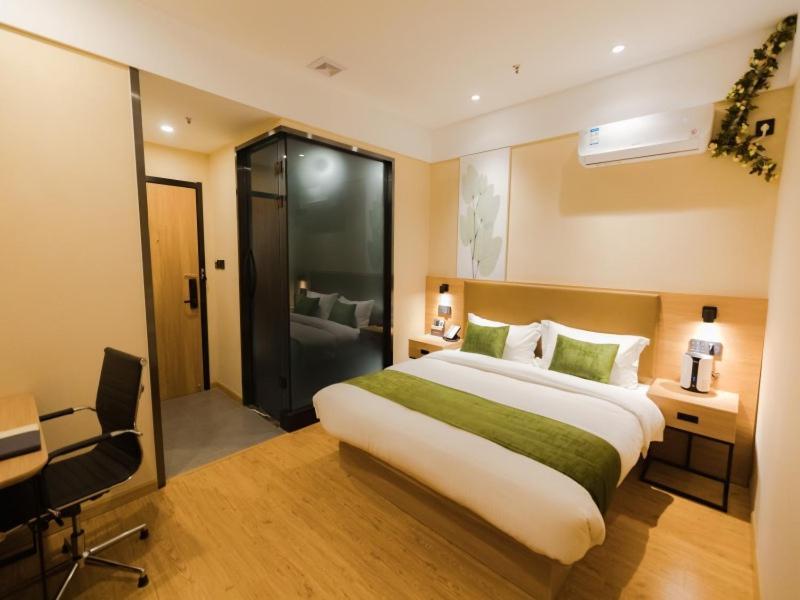 Greentree Inn Shanghai Huangxing Park Subway Station Express Hotel Екстериор снимка
