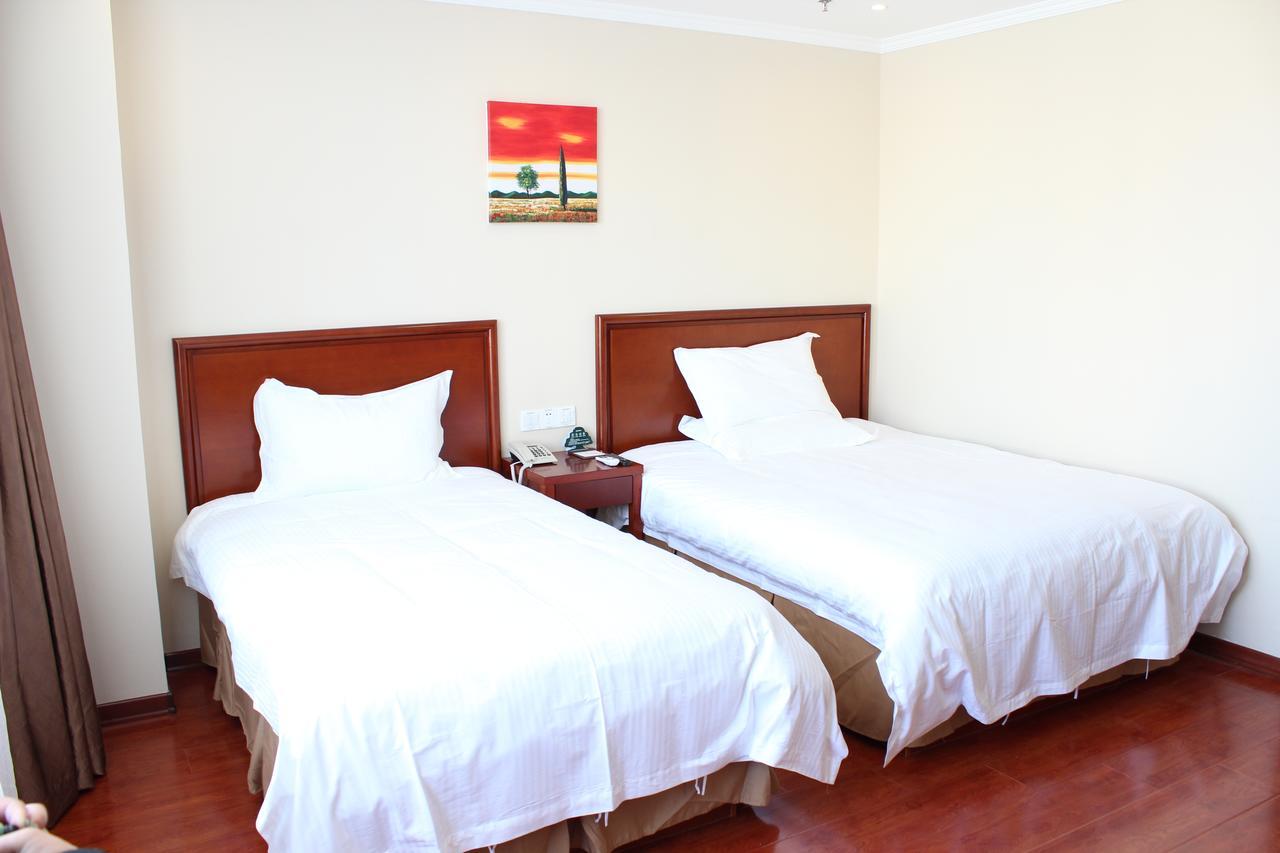 Greentree Inn Shanghai Huangxing Park Subway Station Express Hotel Екстериор снимка