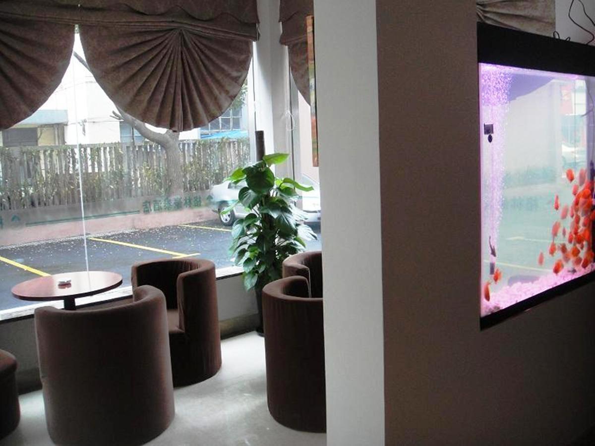 Greentree Inn Shanghai Huangxing Park Subway Station Express Hotel Екстериор снимка