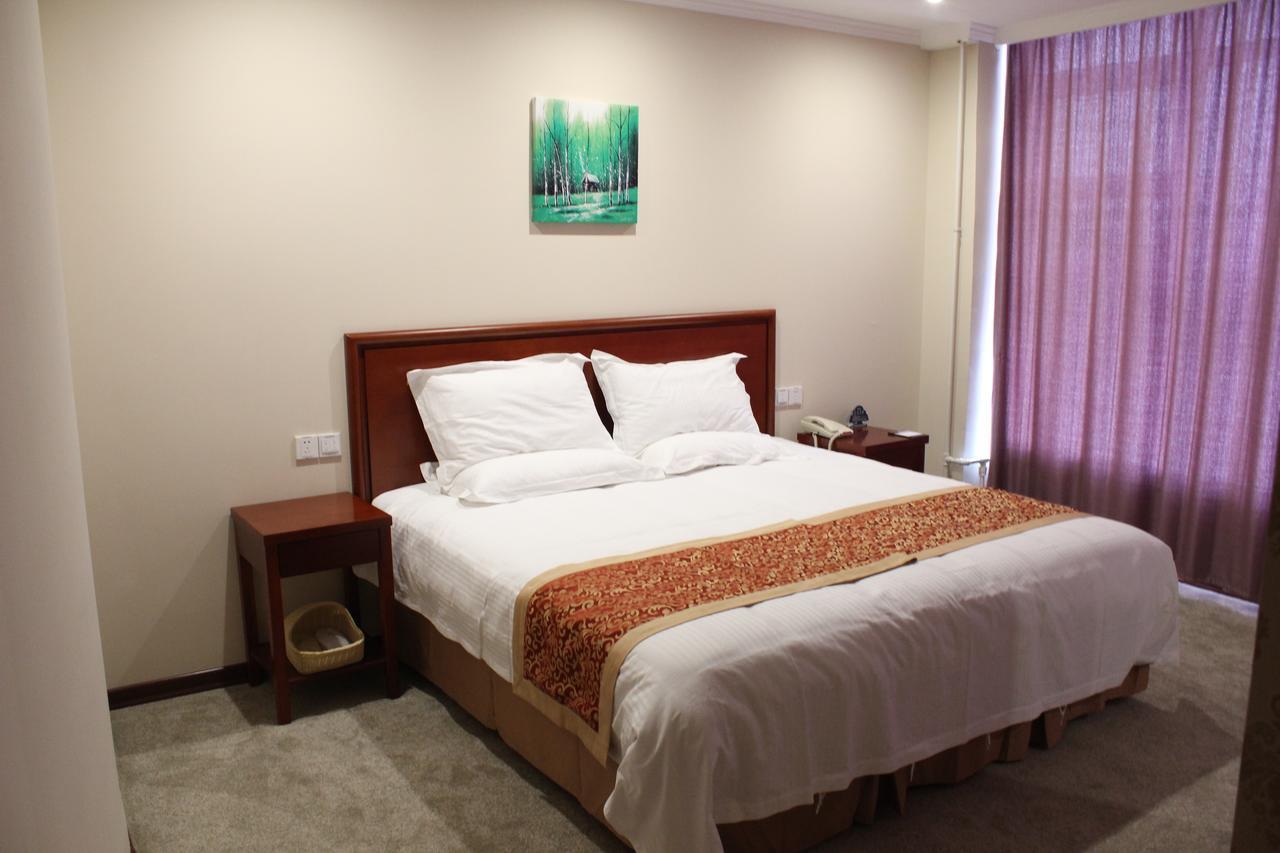 Greentree Inn Shanghai Huangxing Park Subway Station Express Hotel Екстериор снимка