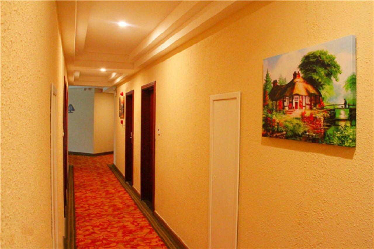 Greentree Inn Shanghai Huangxing Park Subway Station Express Hotel Екстериор снимка